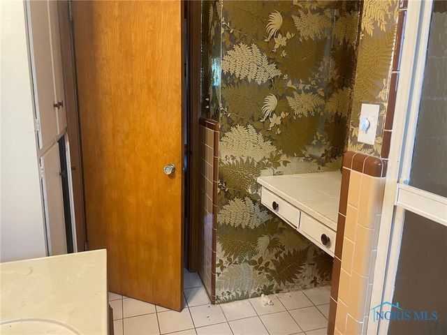 5213 Fairgreen Drive, Toledo, OH 43613