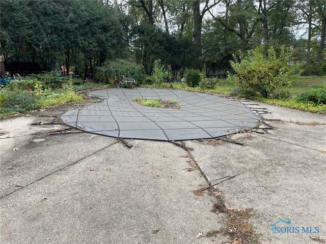 5213 Fairgreen Drive, Toledo, OH 43613