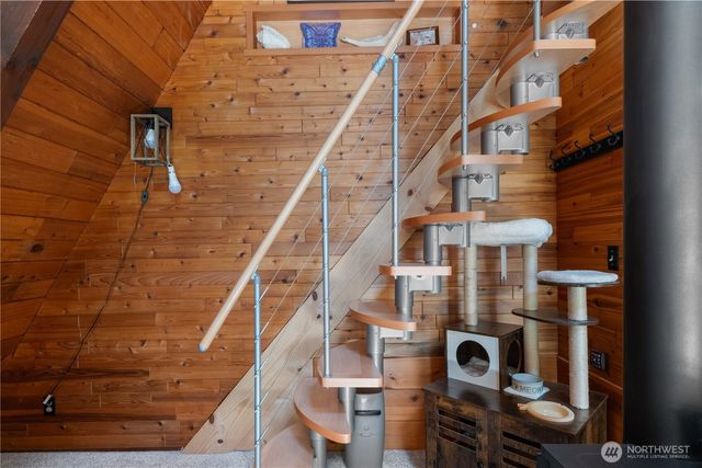 371 N Wynoochee Drive, Hoodsport, WA 98548