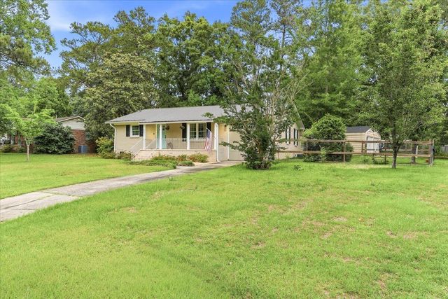 400 Forest Circle, Summerville, SC 29483