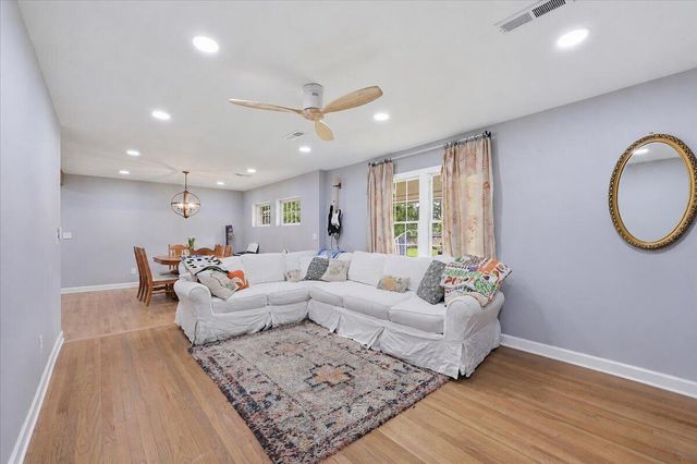 400 Forest Circle, Summerville, SC 29483