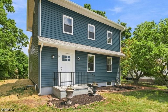 31 N Main St, Flemington Boro, NJ 08822