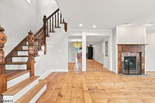31 N Main St, Flemington Boro, NJ 08822