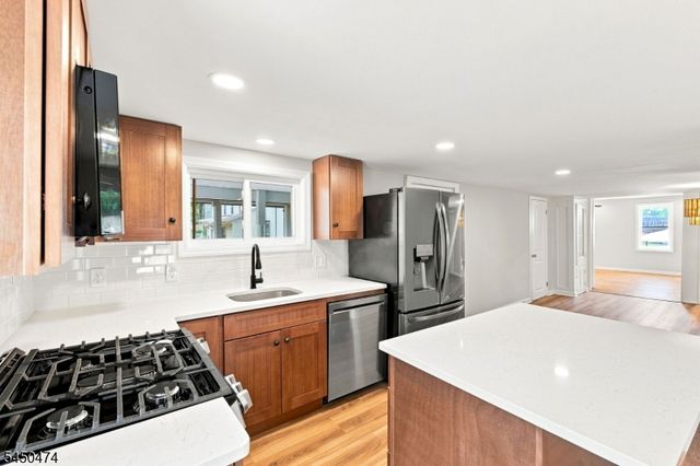 31 N Main St, Flemington Boro, NJ 08822