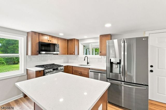 31 N Main St, Flemington Boro, NJ 08822