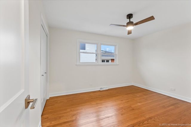 10316 Lamon Avenue, Oak Lawn, IL 60453