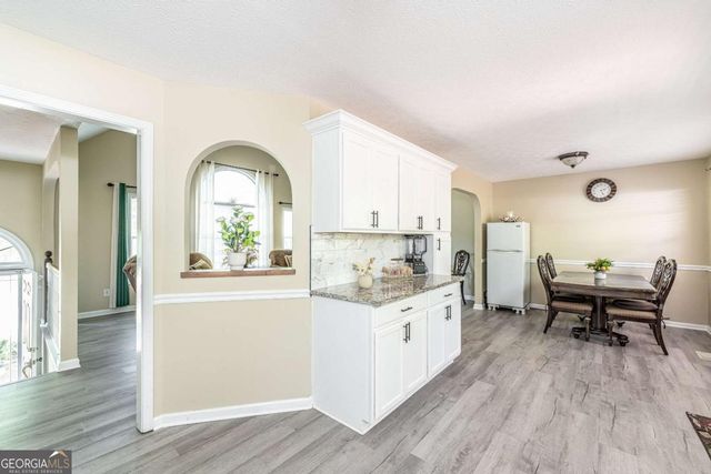 13 Greystone Lane NW, Cartersville, GA 30121