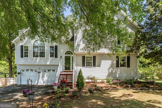13 Greystone Lane NW, Cartersville, GA 30121