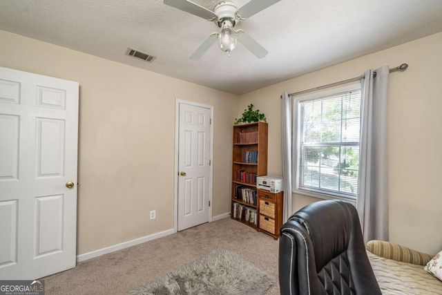 13 Greystone Lane NW, Cartersville, GA 30121
