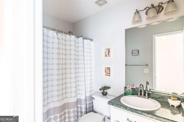13 Greystone Lane NW, Cartersville, GA 30121