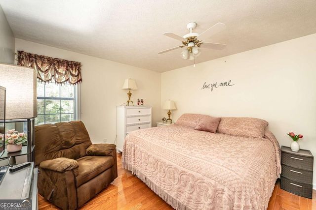 13 Greystone Lane NW, Cartersville, GA 30121