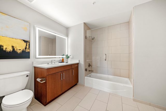 850 N Lake Shore Drive 1207, Chicago, IL 60611