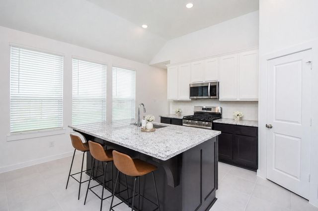 5115 Murillo Drive, Iowa Colony, TX 77583