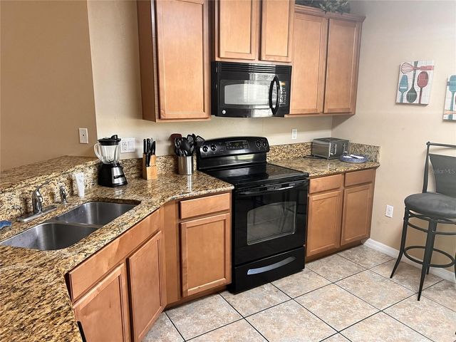 9017 PAOLOS PLACE, Kissimmee, FL 34747