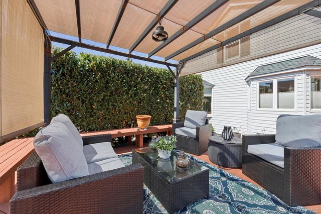 28 Fane Court, Brooklyn, NY 11229