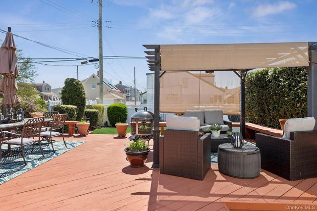28 Fane Court, Brooklyn, NY 11229