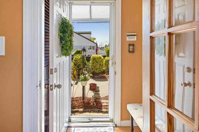 28 Fane Court, Brooklyn, NY 11229