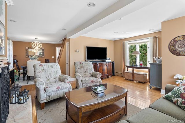 28 Fane Court, Brooklyn, NY 11229