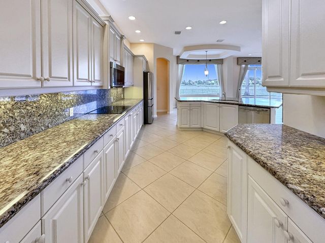 5028 SW 170th Ave ., Miramar, FL 33027