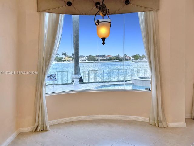 5028 SW 170th Ave ., Miramar, FL 33027
