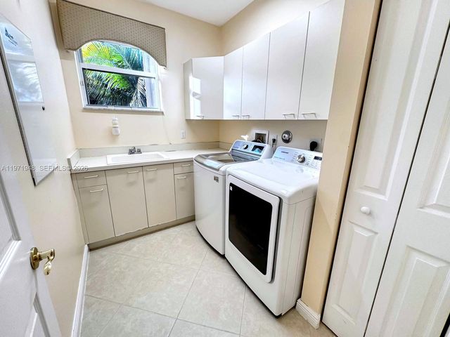 5028 SW 170th Ave ., Miramar, FL 33027