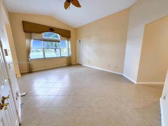 5028 SW 170th Ave ., Miramar, FL 33027