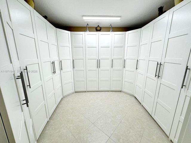 5028 SW 170th Ave ., Miramar, FL 33027