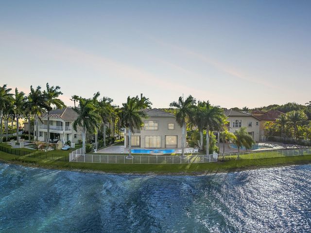 5028 SW 170th Ave ., Miramar, FL 33027