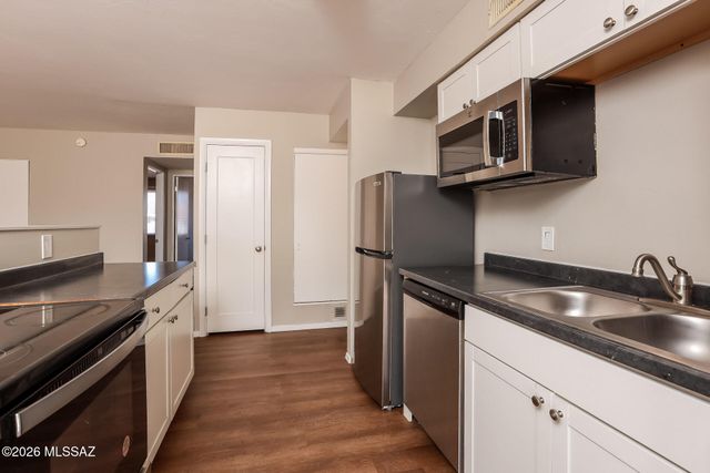 6848 E Mary Drive, Tucson, AZ 85730