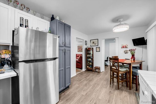 834 S Main Street, Marine City, MI 48039