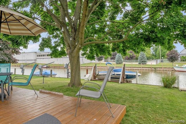 834 S Main Street, Marine City, MI 48039
