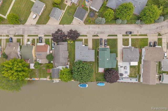 834 S Main Street, Marine City, MI 48039
