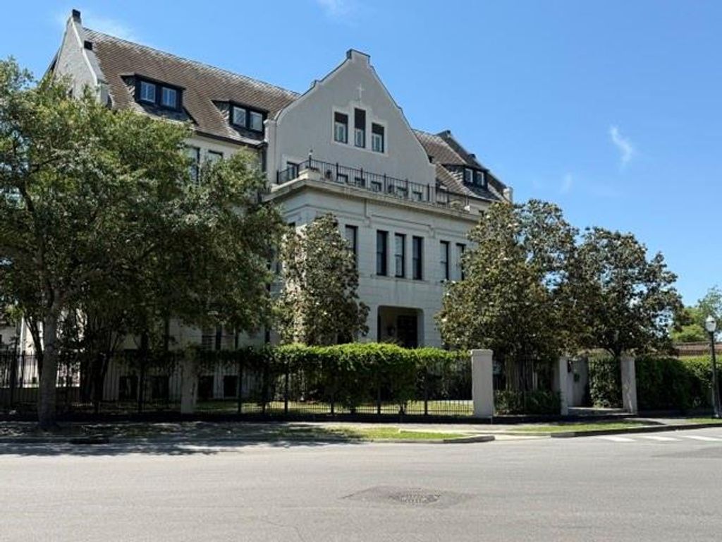 753 St Francis Street 2003A, Mobile, AL 36602 — exterior