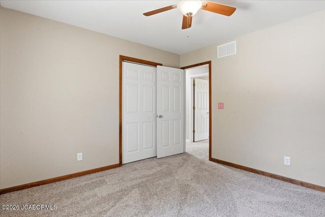 2418 COLONIAL HILLS ROAD, Jefferson City, MO 65109