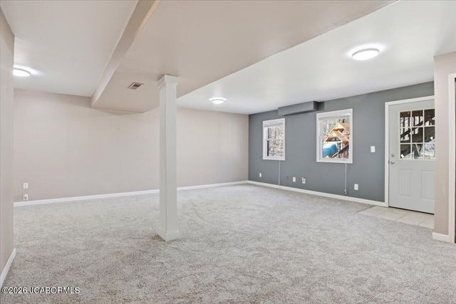 2418 COLONIAL HILLS ROAD, Jefferson City, MO 65109