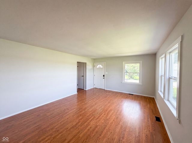 1677 E State Road 234, Fortville, IN 46040