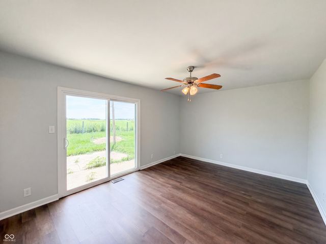 1677 E State Road 234, Fortville, IN 46040