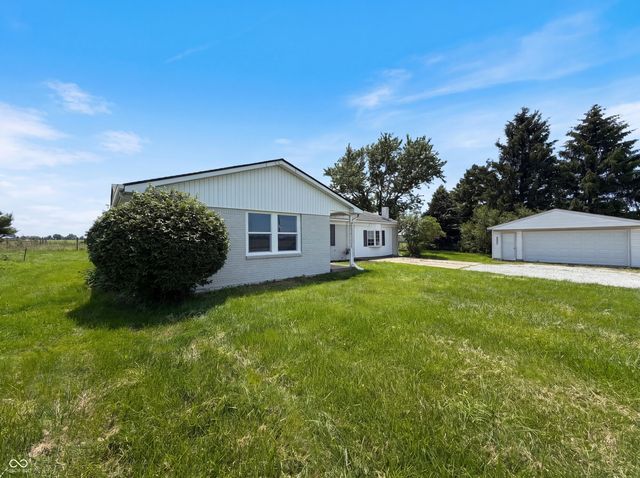 1677 E State Road 234, Fortville, IN 46040