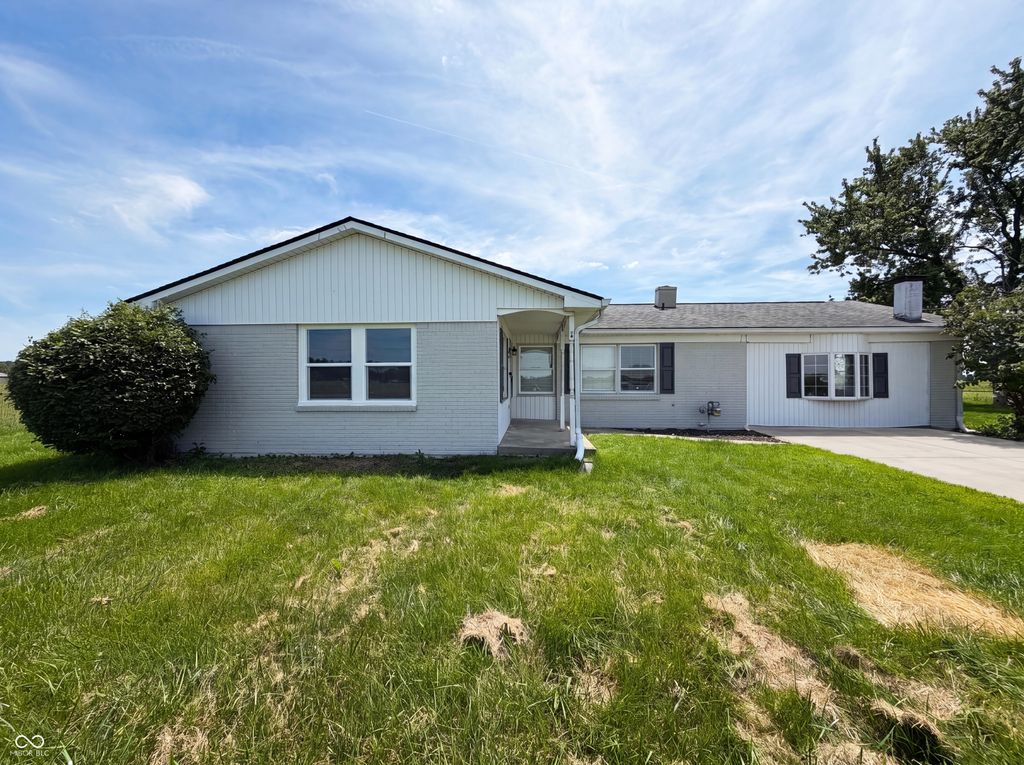 1677 E State Road 234, Fortville, IN 46040