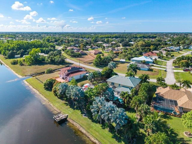 3337 SW Crestview Road, Port St. Lucie, Port St Lucie, FL 34952