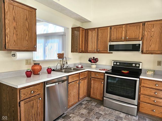 3411 Oceanline Drive, Indianapolis, IN 46214
