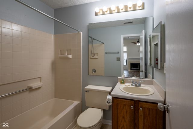 3411 Oceanline Drive, Indianapolis, IN 46214