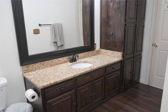 286 W Ridge Street, Decatur, TX 76234