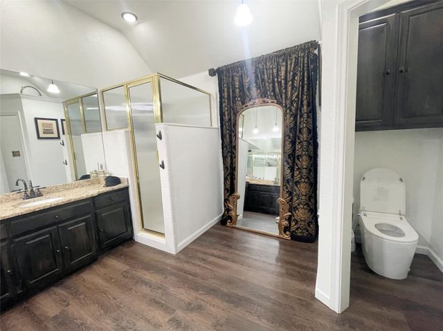 286 W Ridge Street, Decatur, TX 76234