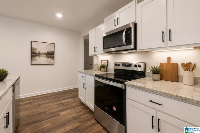 2807 TRESTLE SQUARE PASS, Northport, AL 35473