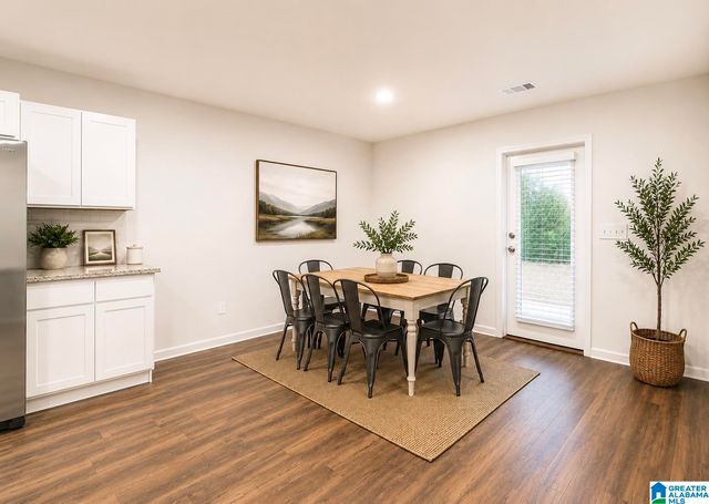 2807 TRESTLE SQUARE PASS, Northport, AL 35473