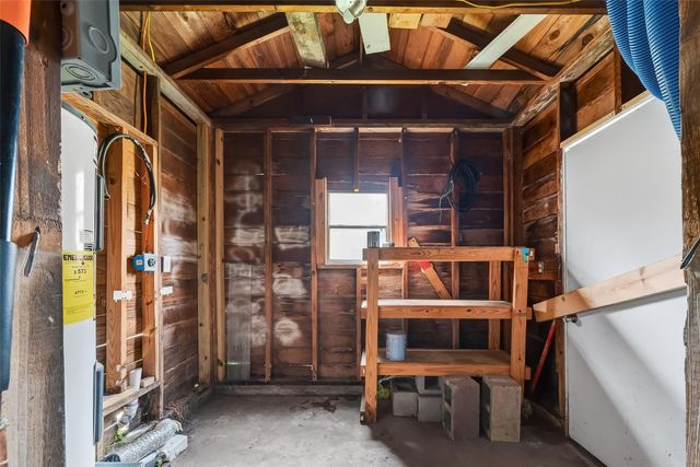 521 Alford Street, Baytown, TX 77520