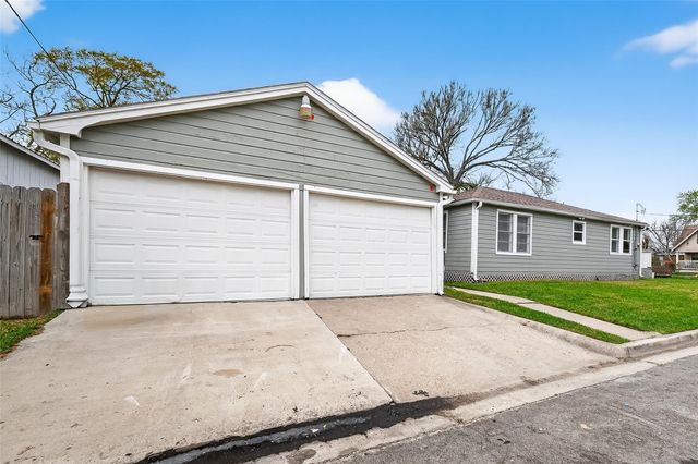 521 Alford Street, Baytown, TX 77520