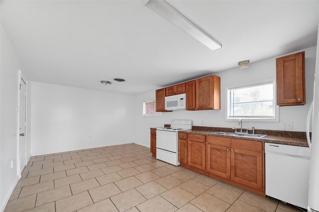 521 Alford Street, Baytown, TX 77520