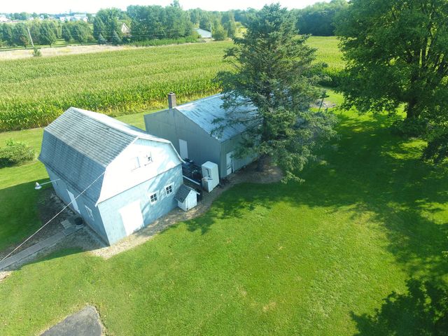 12454 Cracker Road, Farmer City, IL 61842